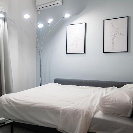 Lux Apartment Near Acropolis! In The Heart Of Атина Екстериор снимка