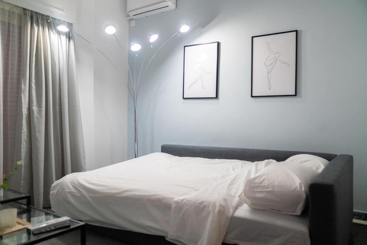 Lux Apartment Near Acropolis! In The Heart Of Атина Екстериор снимка