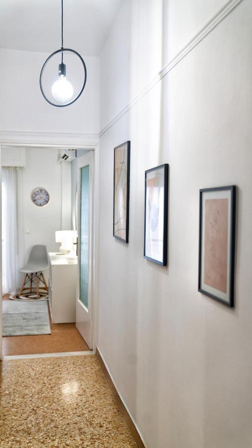 Lux Apartment Near Acropolis! In The Heart Of Атина Екстериор снимка
